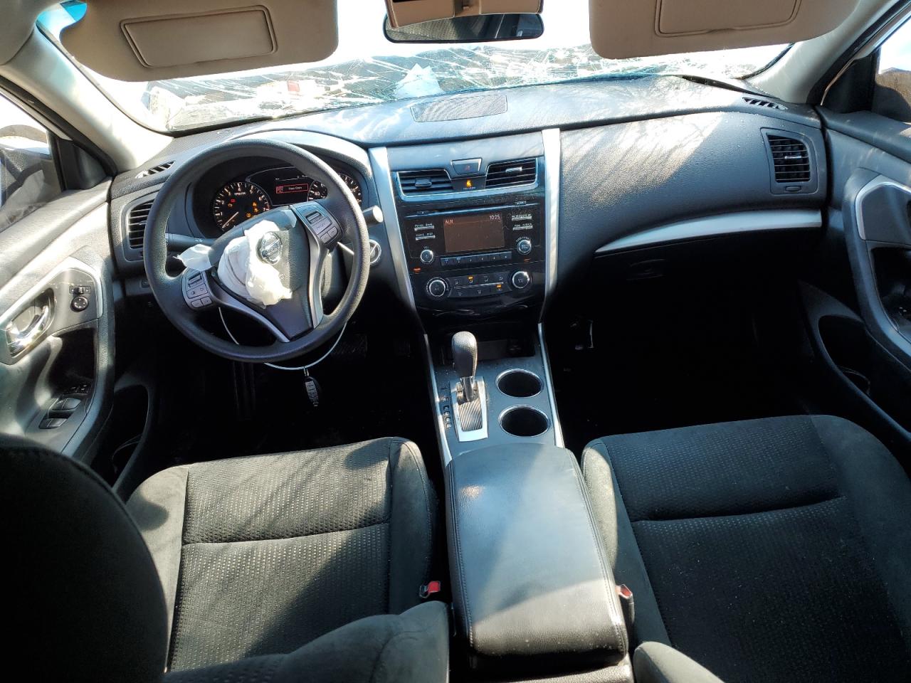 2015 Nissan Altima - Image 8