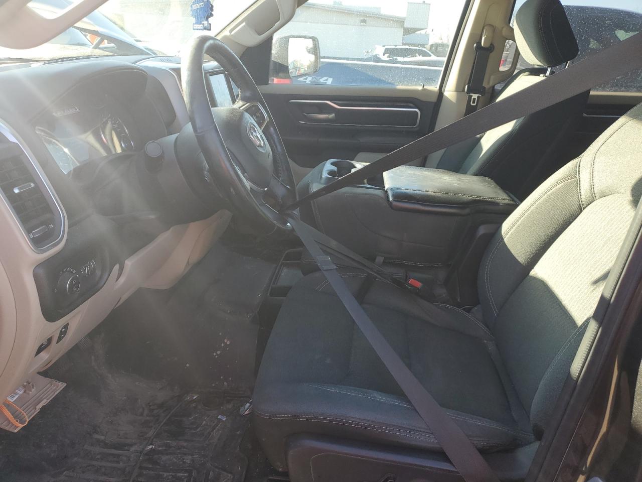 2019 RAM 1500 - Image 7