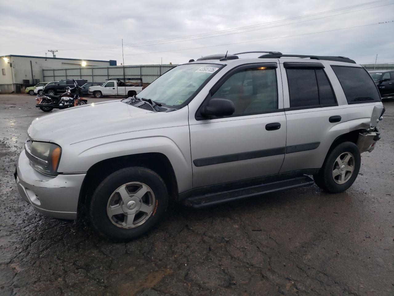 2005 Chevrolet TrailBlazer - Image 1