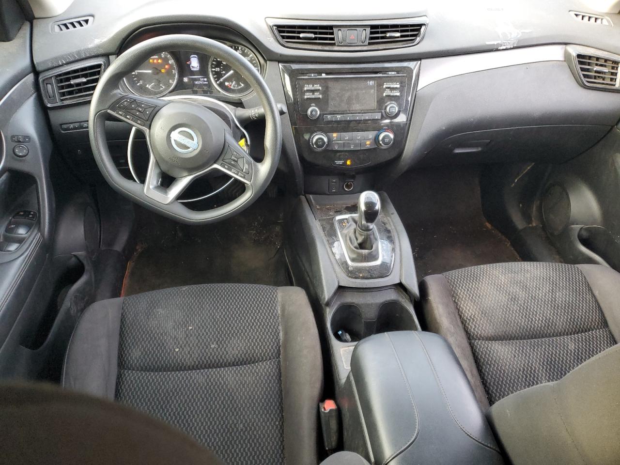 2017 Nissan Rogue - Image 8
