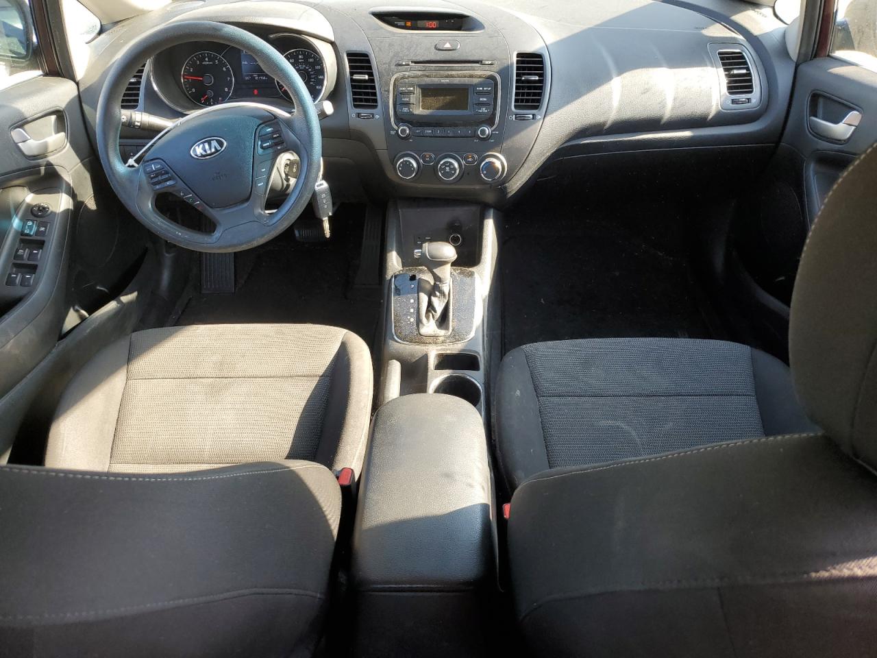 2018 Kia Forte - Image 8