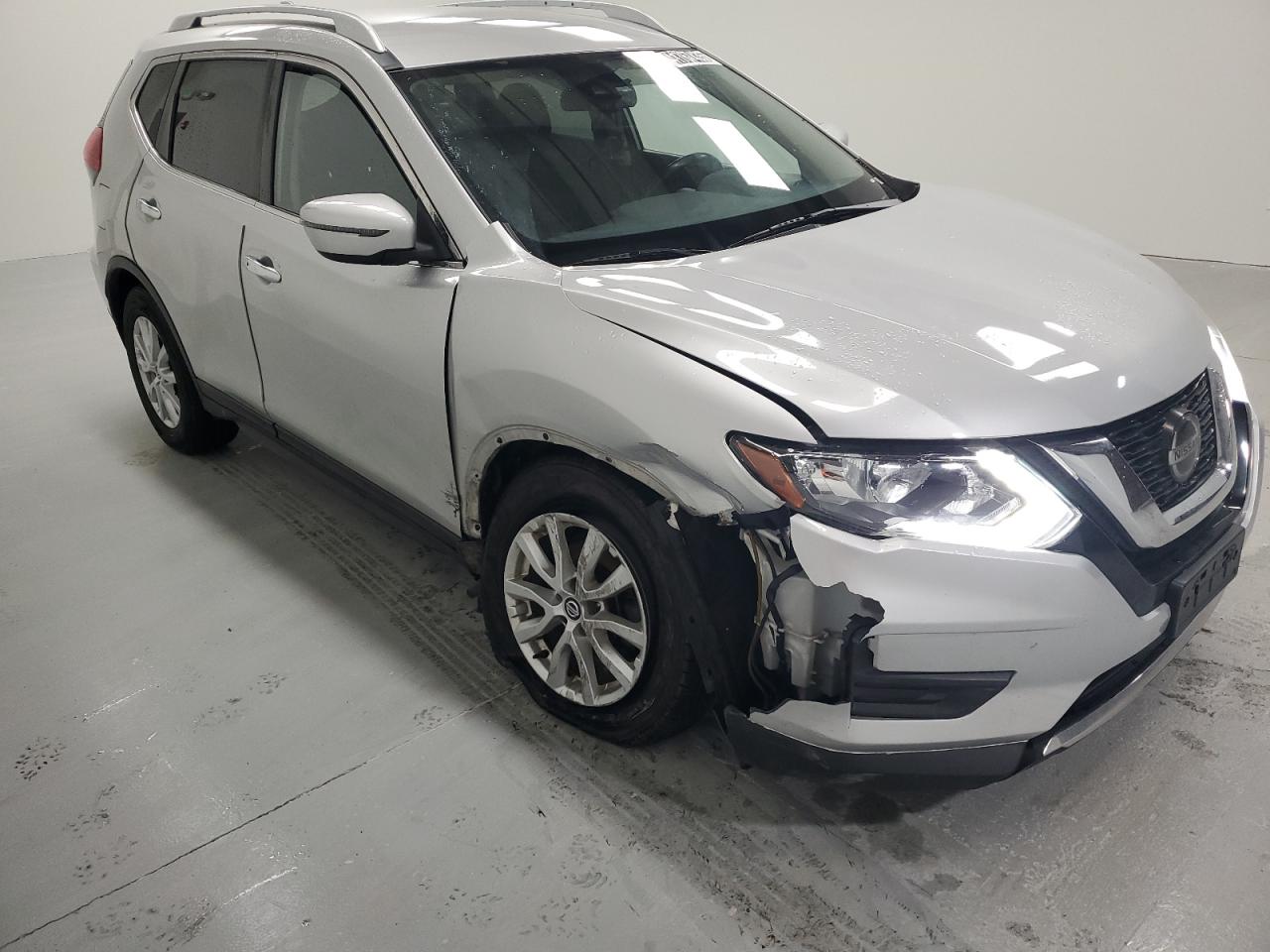 2019 Nissan Rogue - Image 4