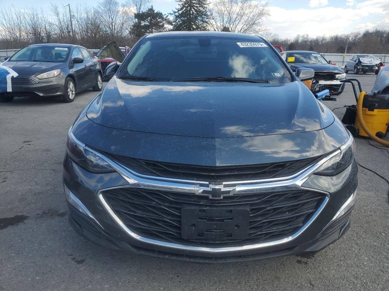 2020 Chevrolet Malibu - Image 5