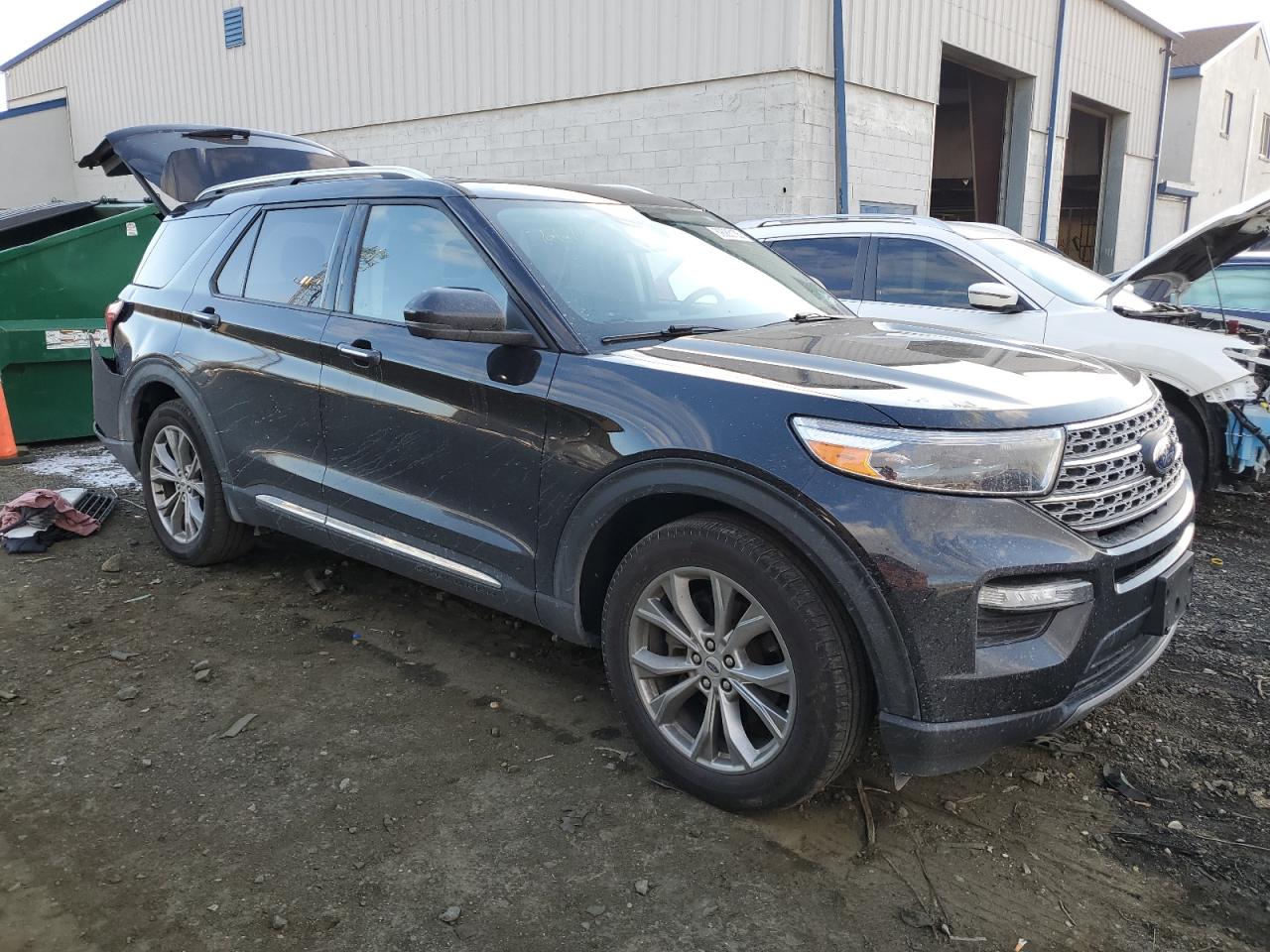 2021 Ford Explorer - Image 4