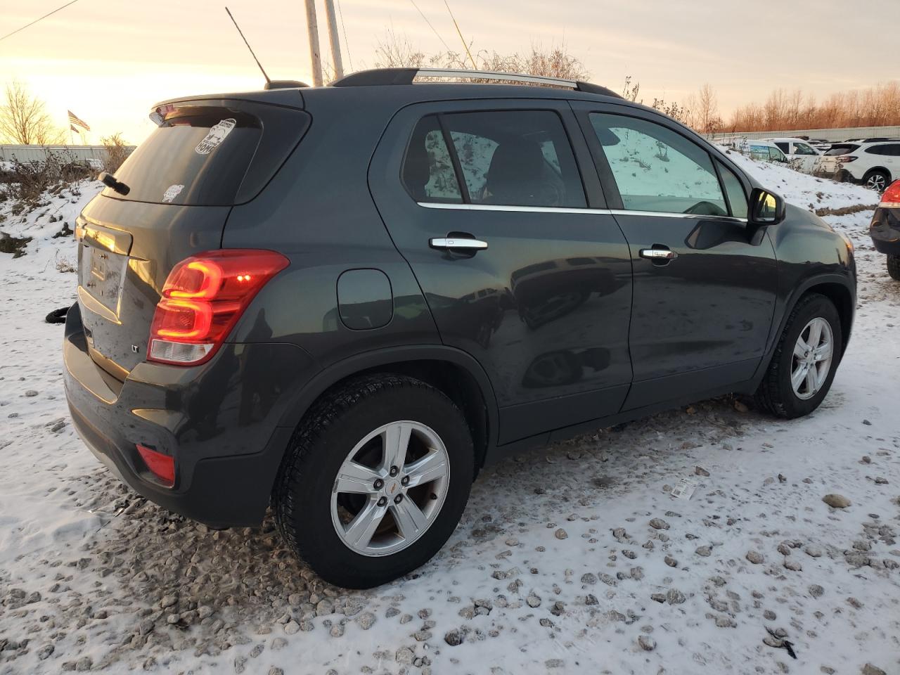 2017 Chevrolet Trax - Image 3