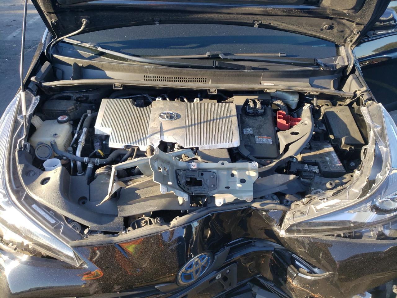 2020 Toyota Prius - Image 11