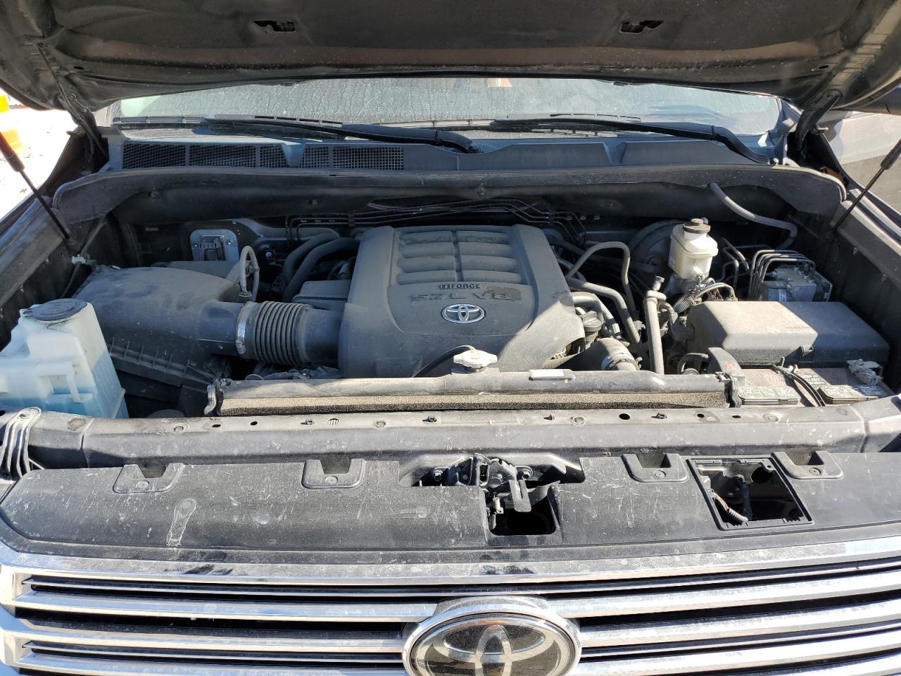 2021 Toyota Tundra - Image 11