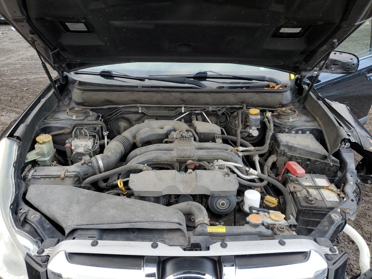 2013 Subaru Outback - Image 12