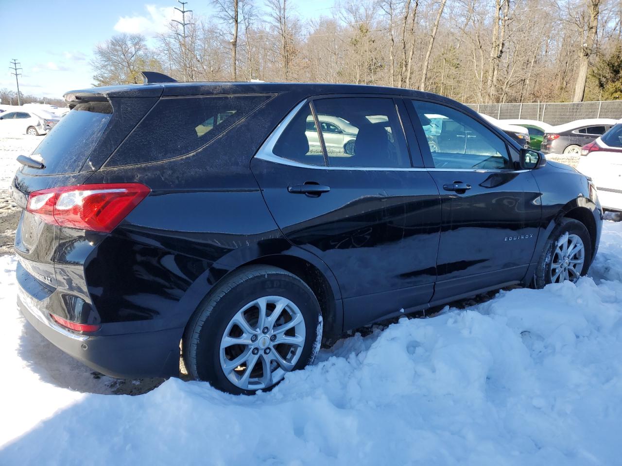 2020 Chevrolet Equinox - Image 3