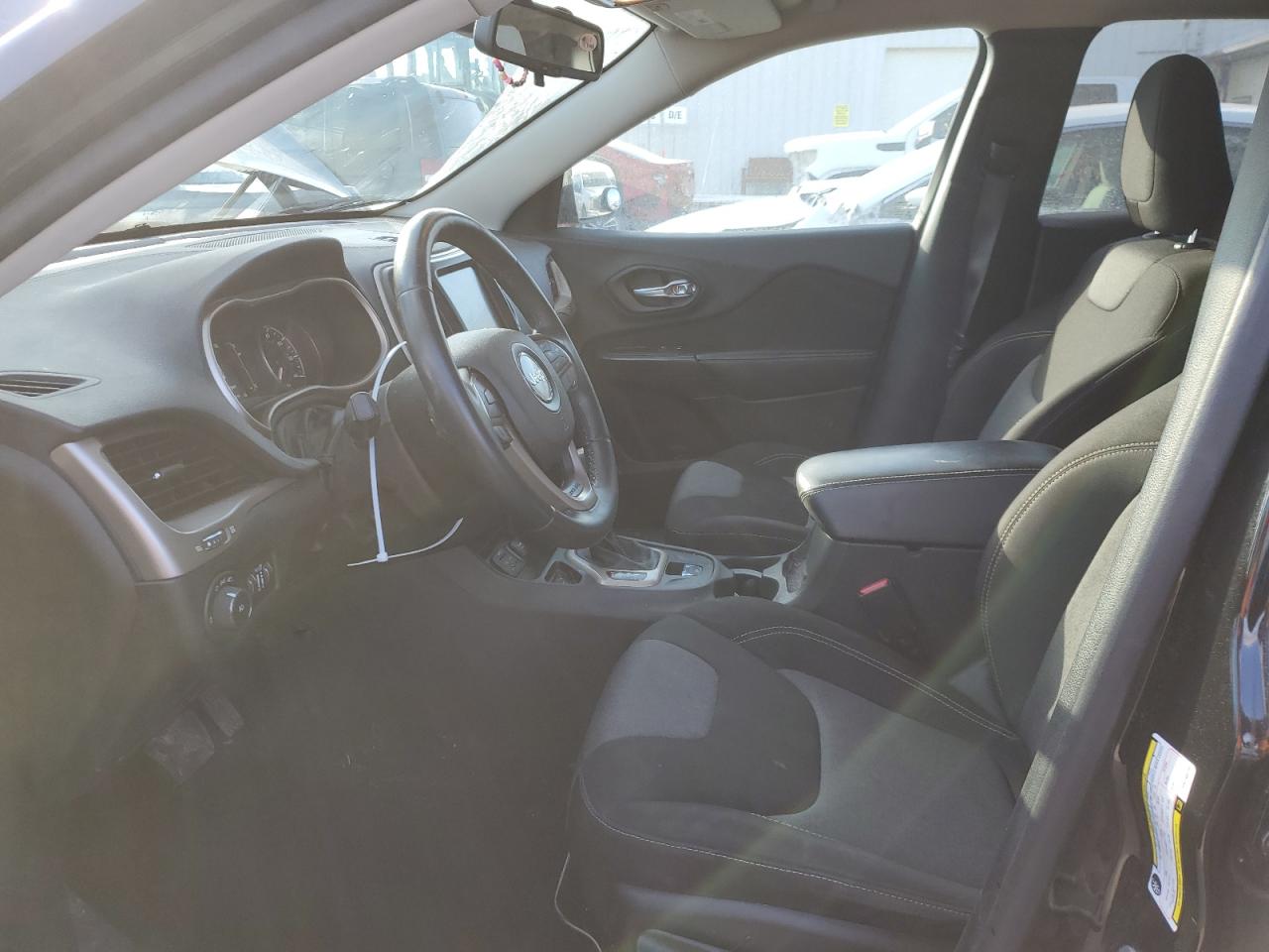 2014 Jeep Grand Cherokee - Image 7