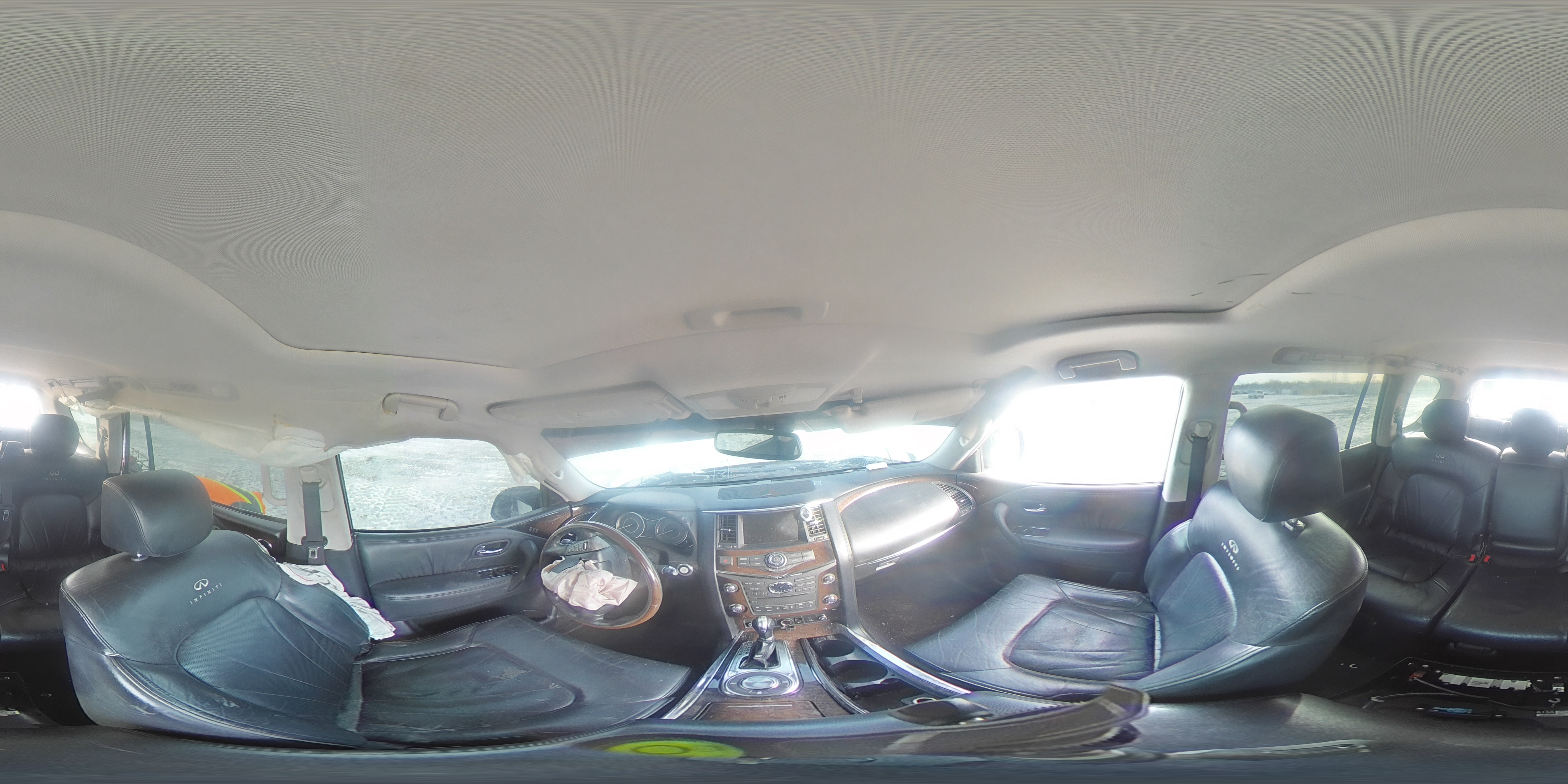 2012 Infiniti QX56 - Image 14