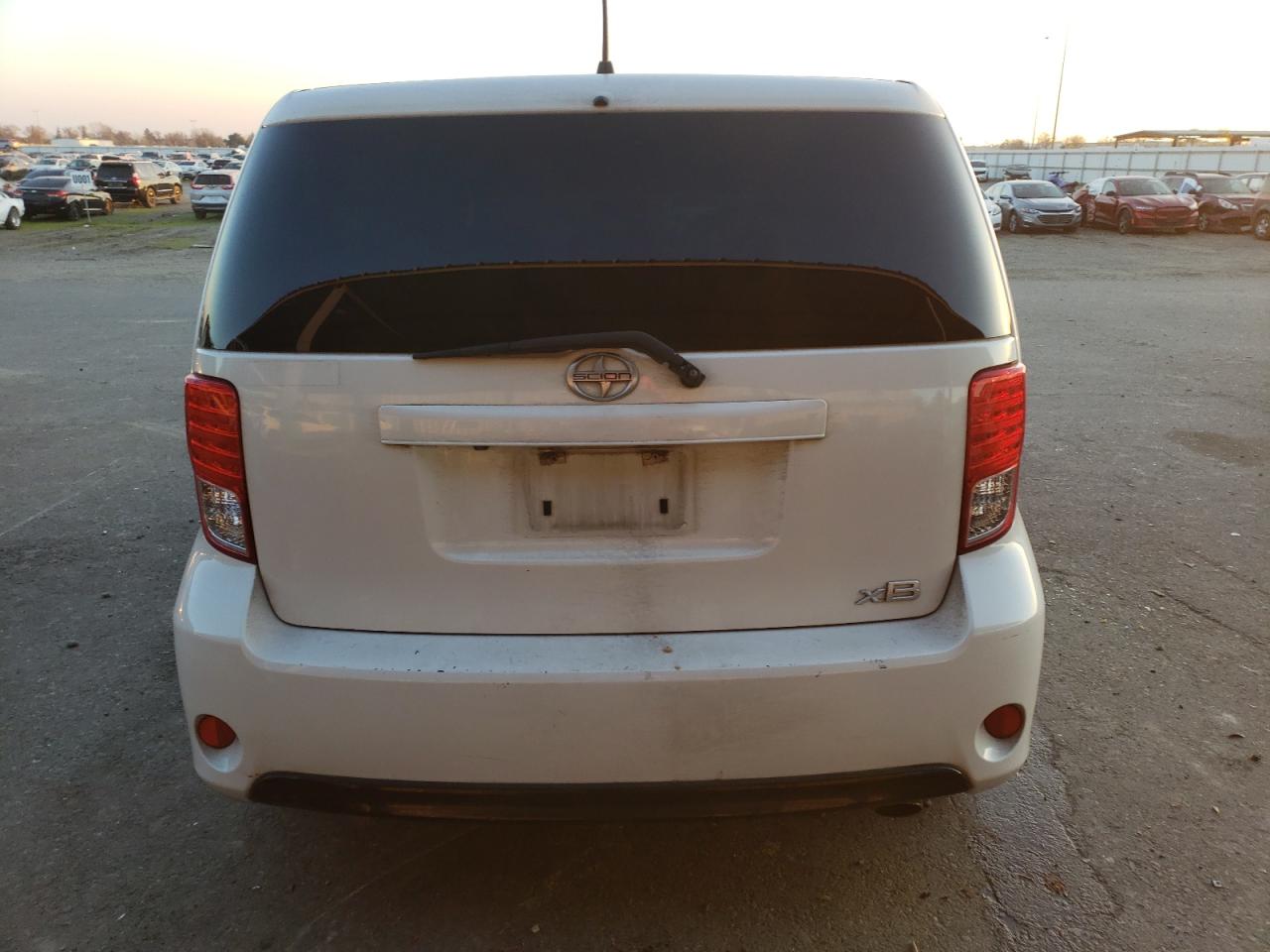 2014 Toyota xB - Image 6