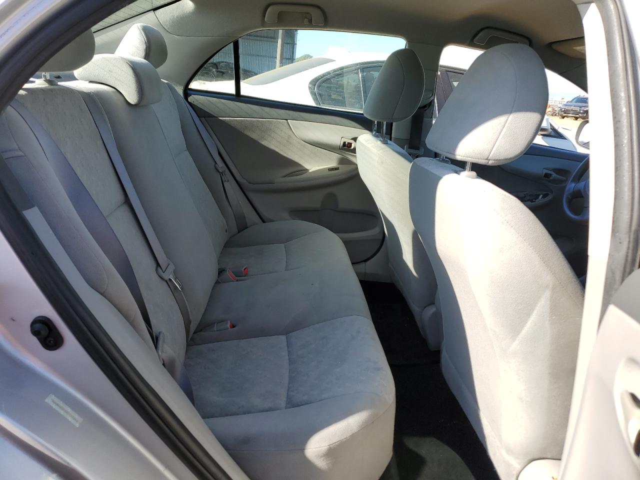 2009 Toyota Corolla - Image 10