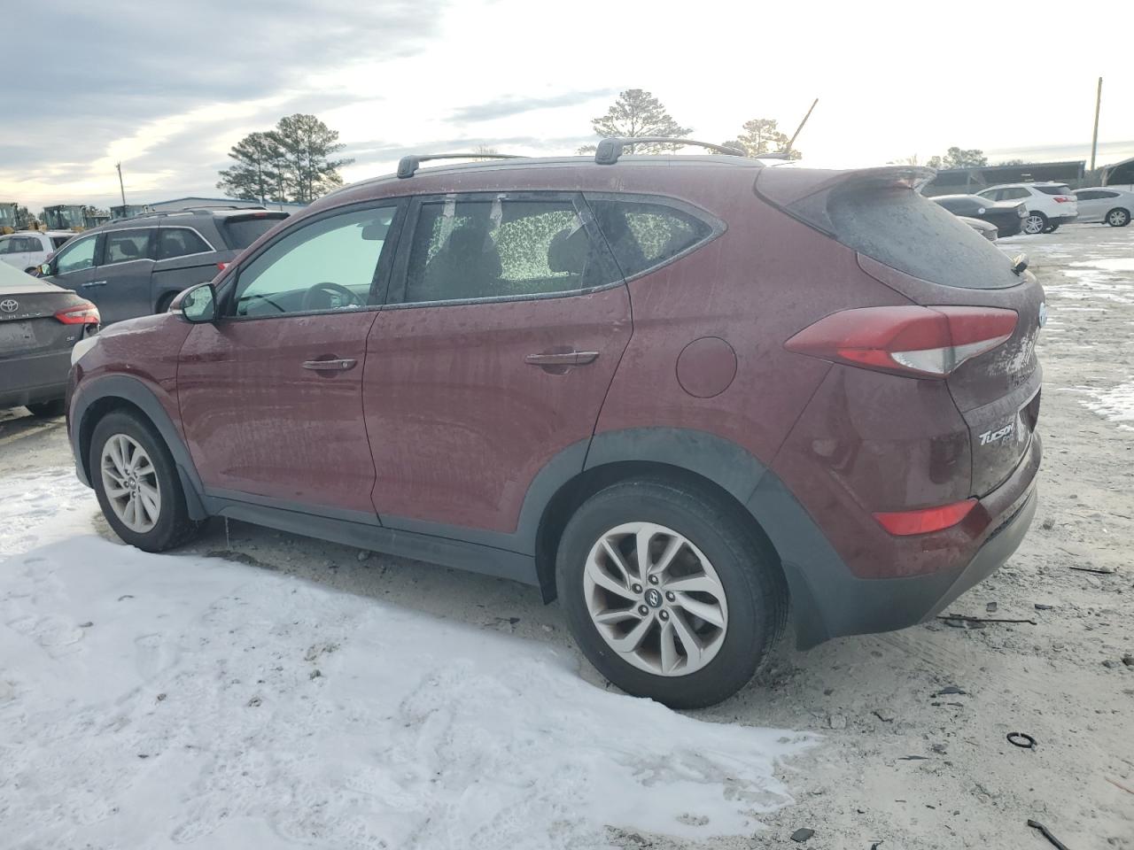 2016 Hyundai Tucson - Image 2
