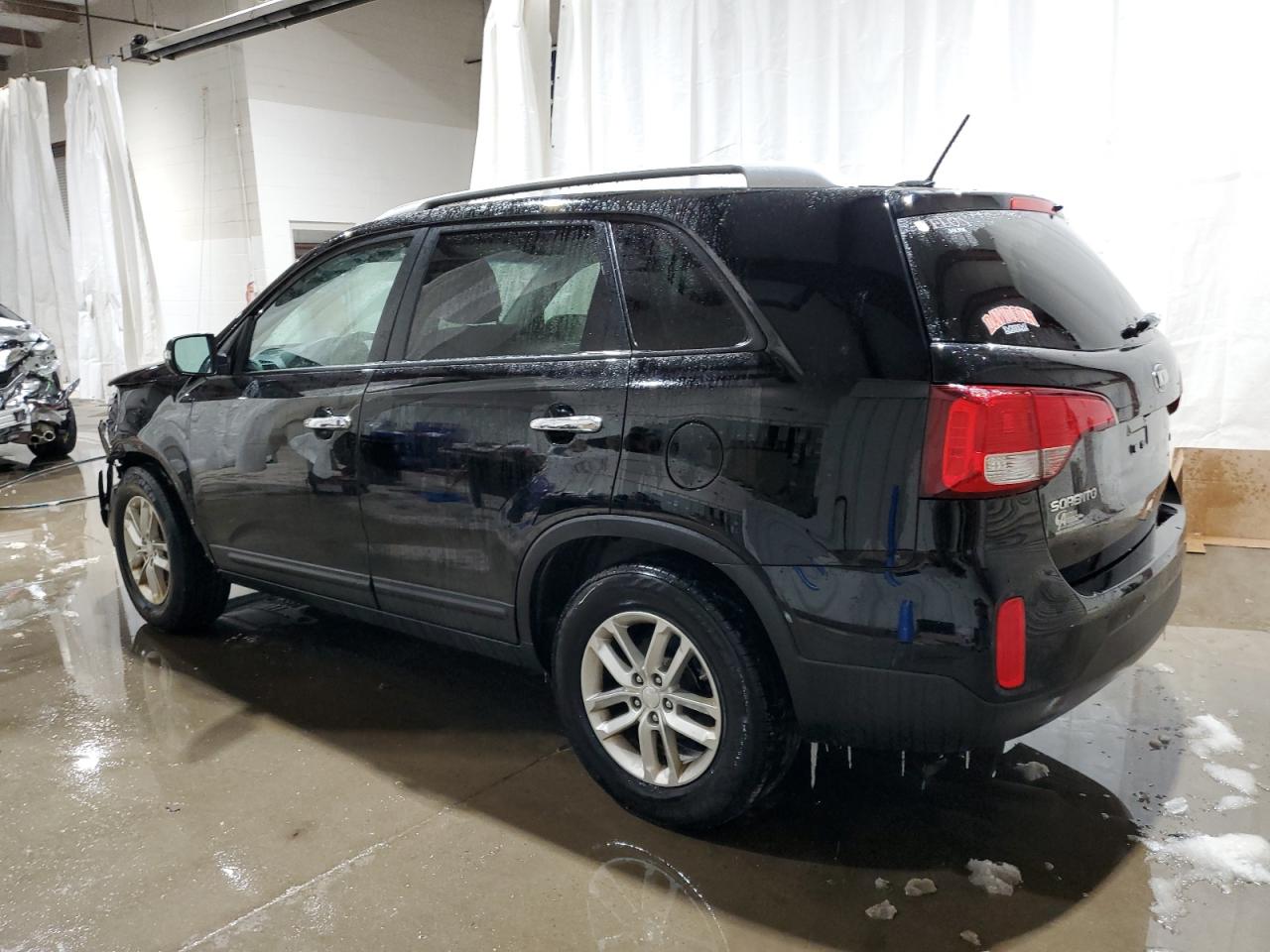 2014 Kia Sorento - Image 2