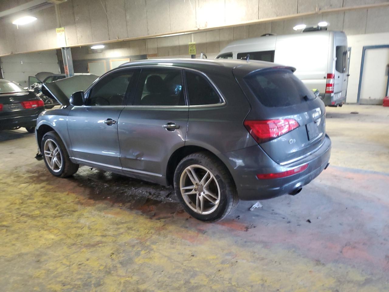 2015 Audi Q5 - Image 2