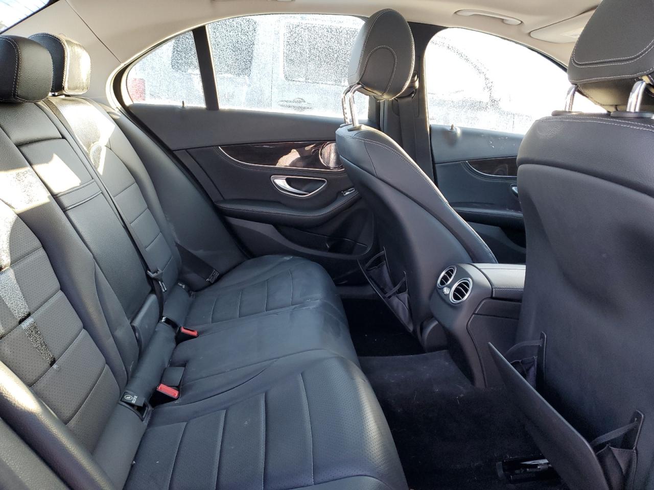 2015 Mercedes-Benz C-klasse - Image 10