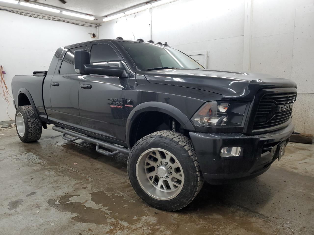 2018 RAM 2500 - Image 4