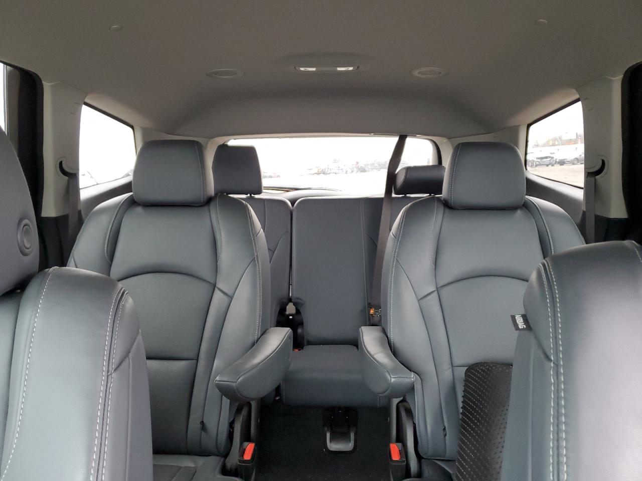 2021 Buick Enclave - Image 10