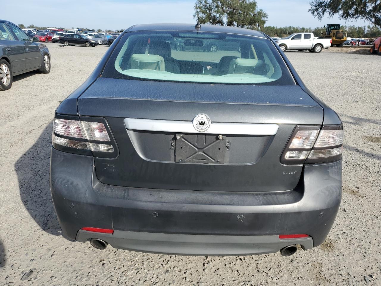 2011 Saab 9-3 - Image 6