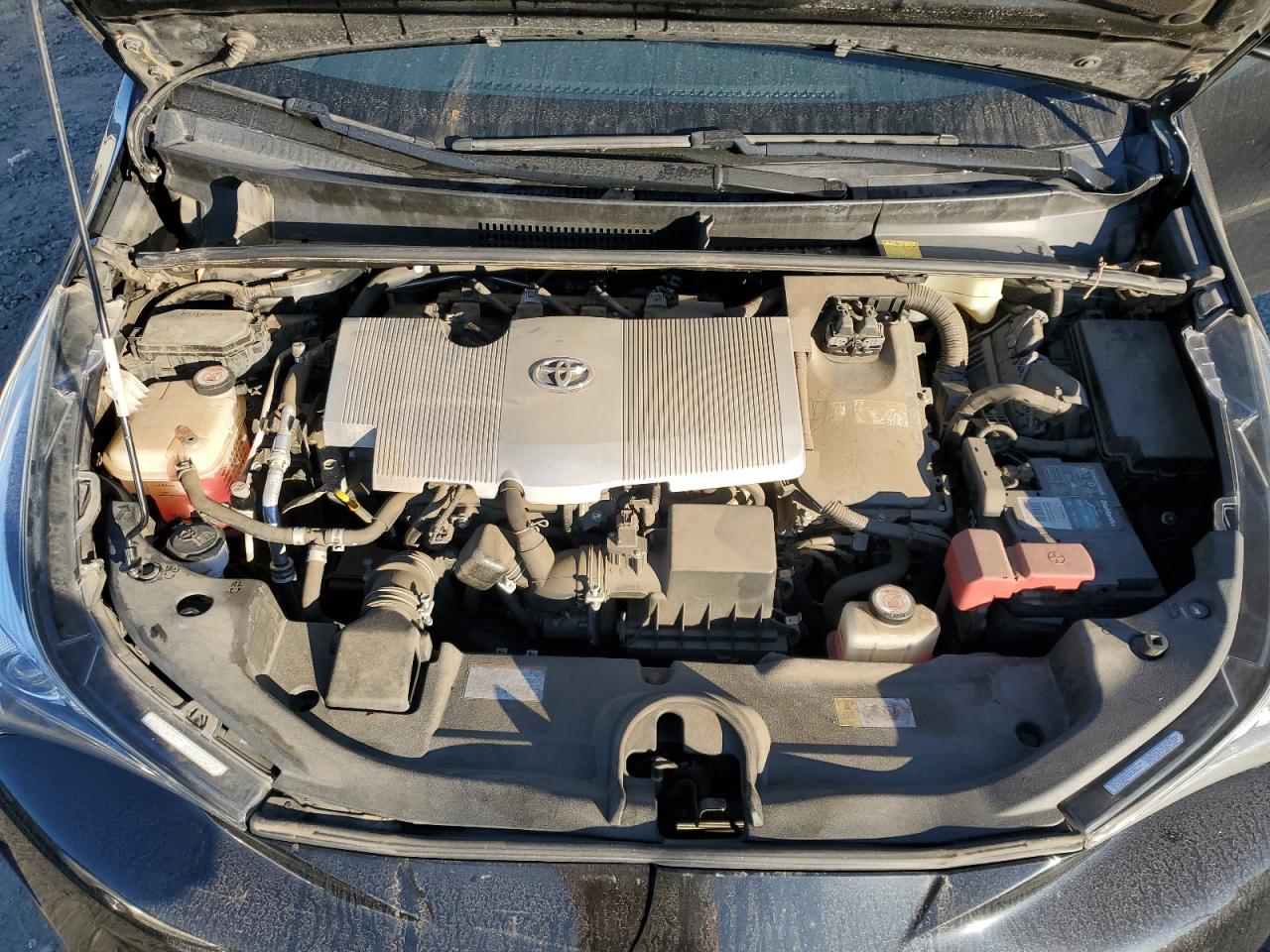 2017 Toyota Prius - Image 11