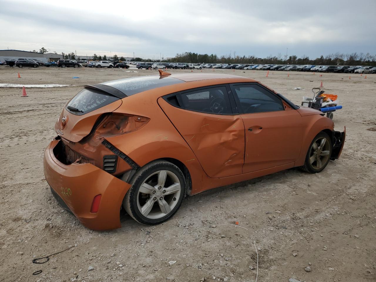 2015 Hyundai Veloster - Image 4