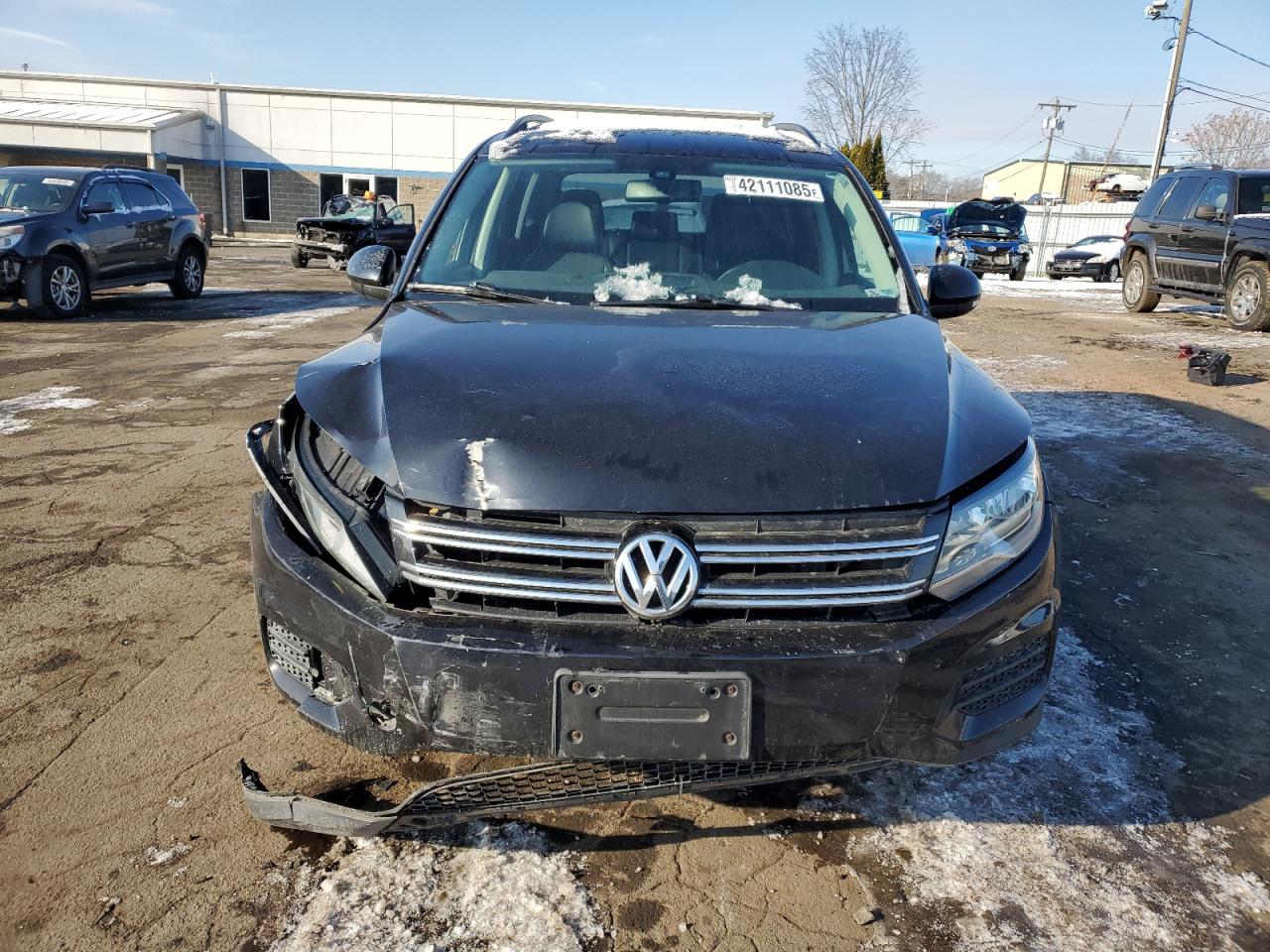 2017 Volkswagen Tiguan - Image 5