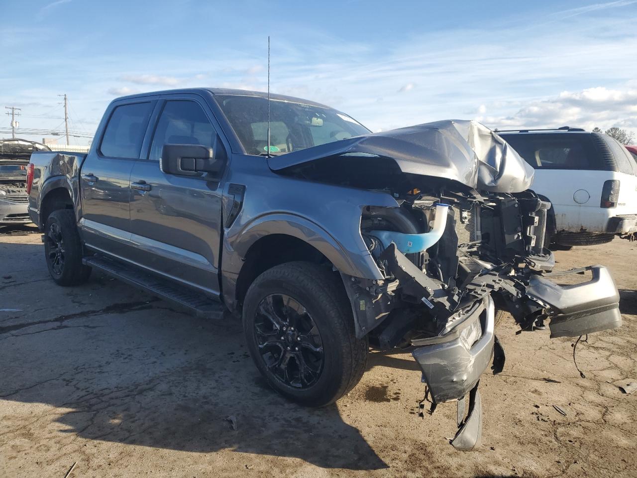 2022 Ford F-150 - Image 4