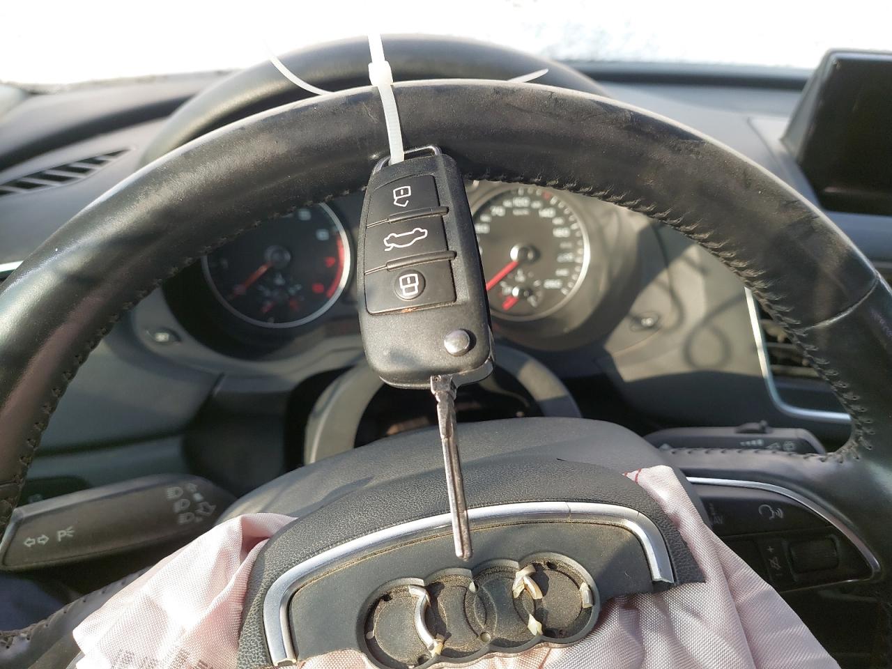 WA1DFAFS4ER000031 - 2014 Audi Q3 - #88567255