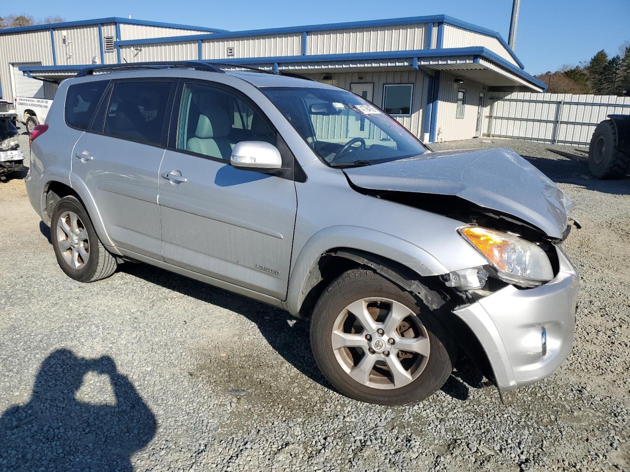 2011 Toyota RAV 4 - Image 4
