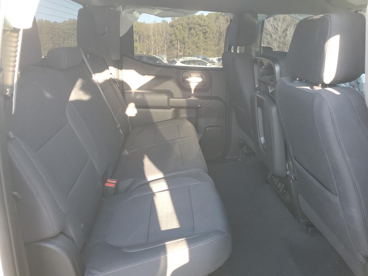 2019 Chevrolet Silverado - Image 10