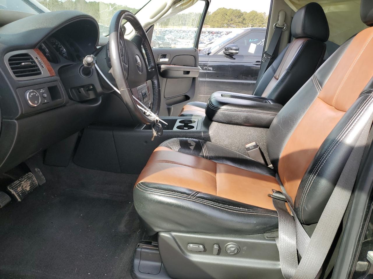 2008 Chevrolet Tahoe - Image 7