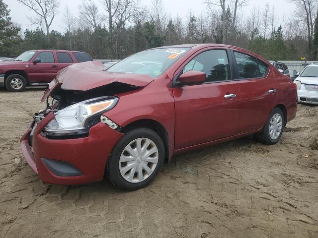  NISSAN VERSA 2016 Червоний