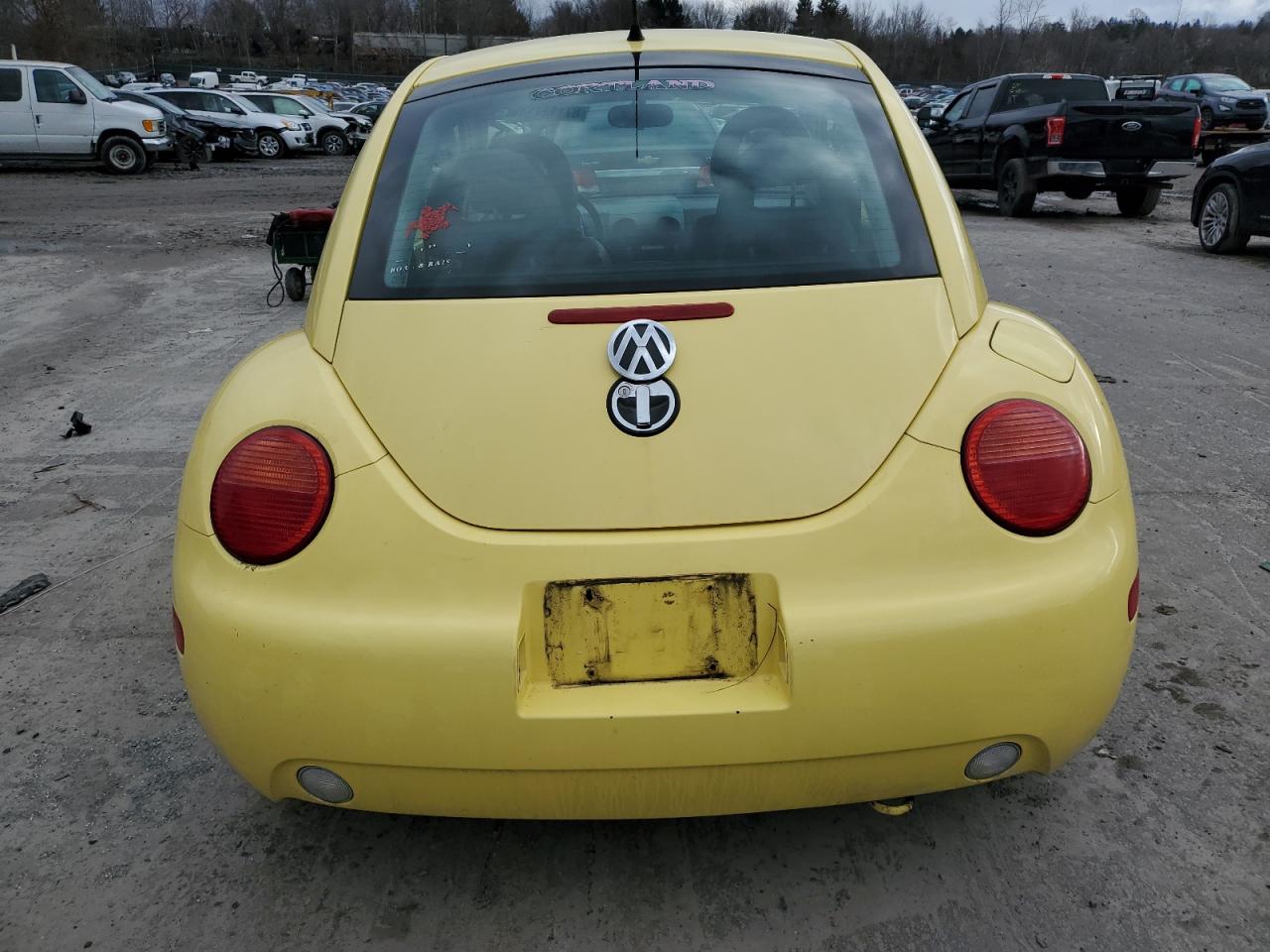 2000 Volkswagen New Beetle Gls VIN: 3VWCD21C4YM481768 Lot: 87114434