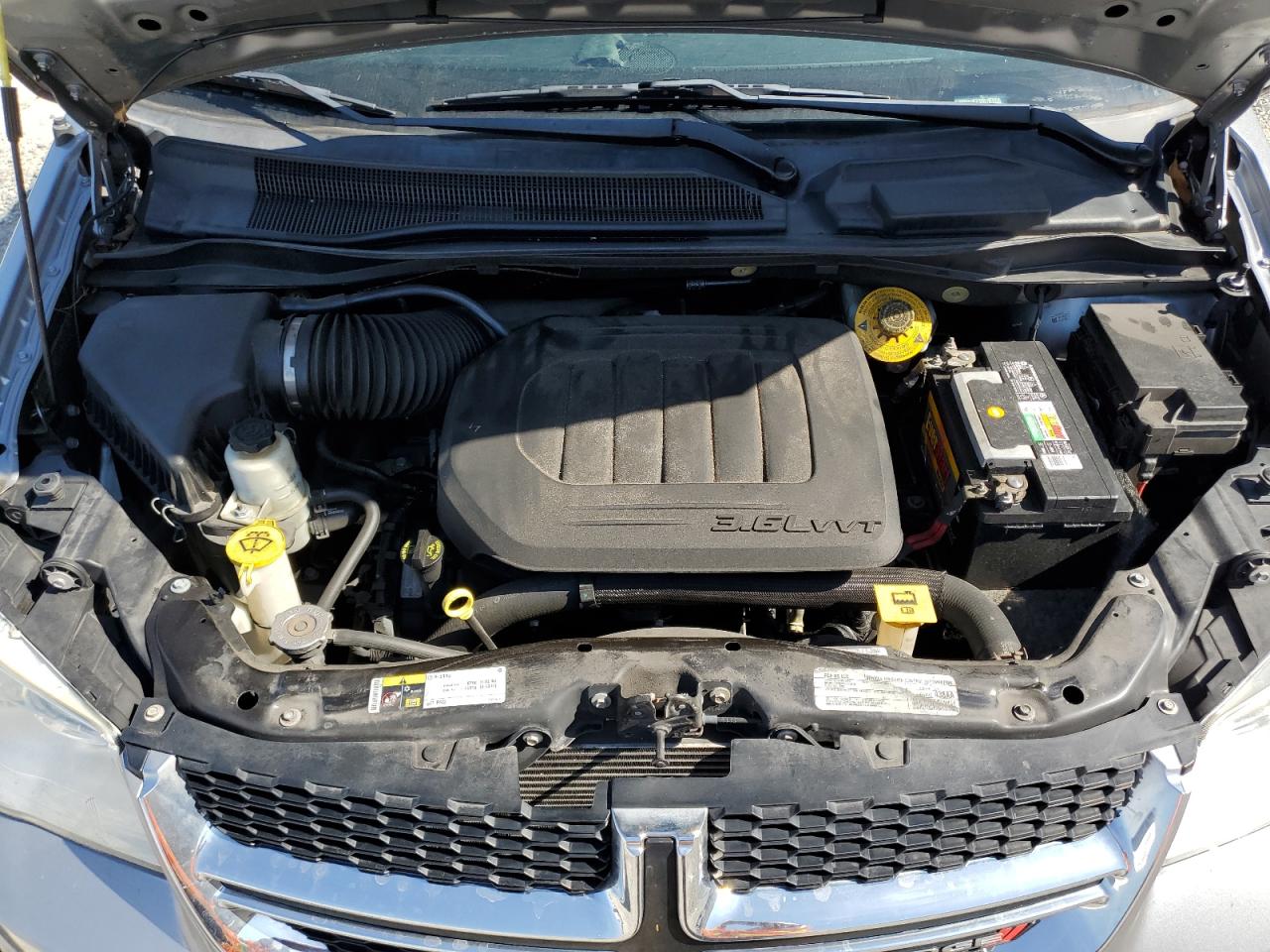 2019 Dodge Caravan - Image 14