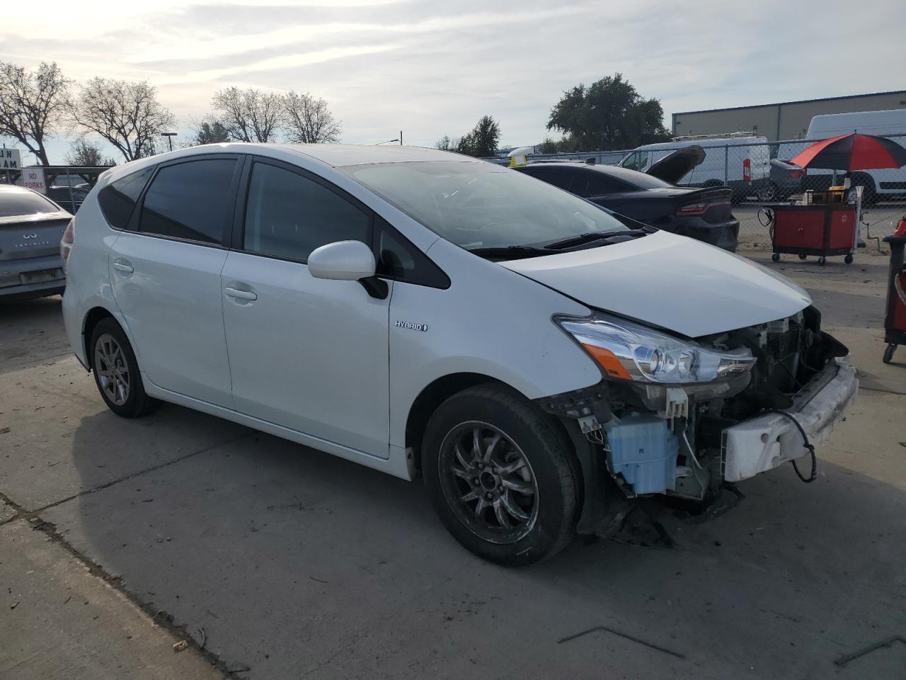 2017 Toyota Prius - Image 4
