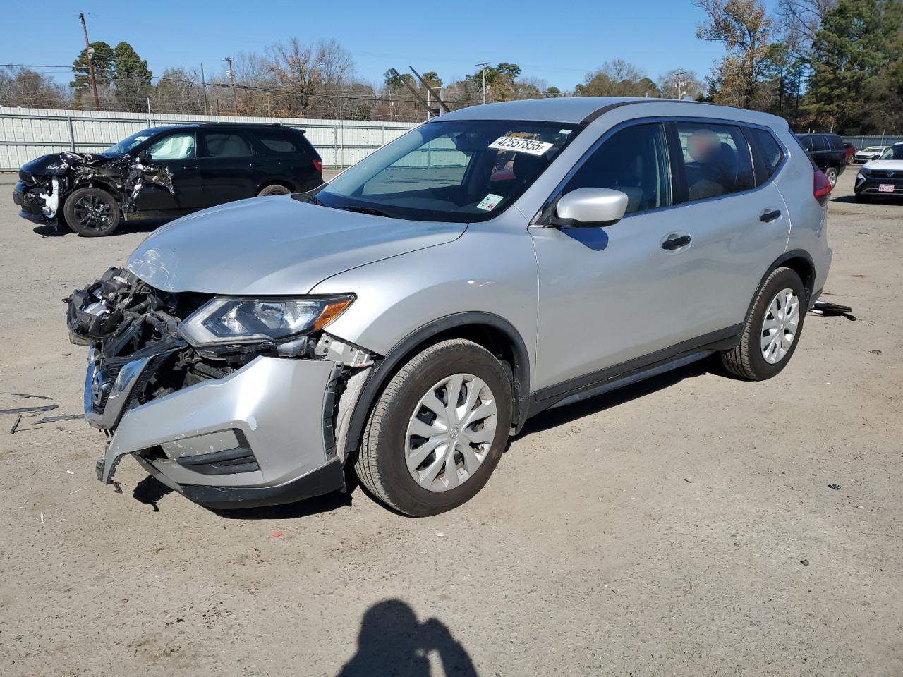 2017 Nissan Rogue - Image 1
