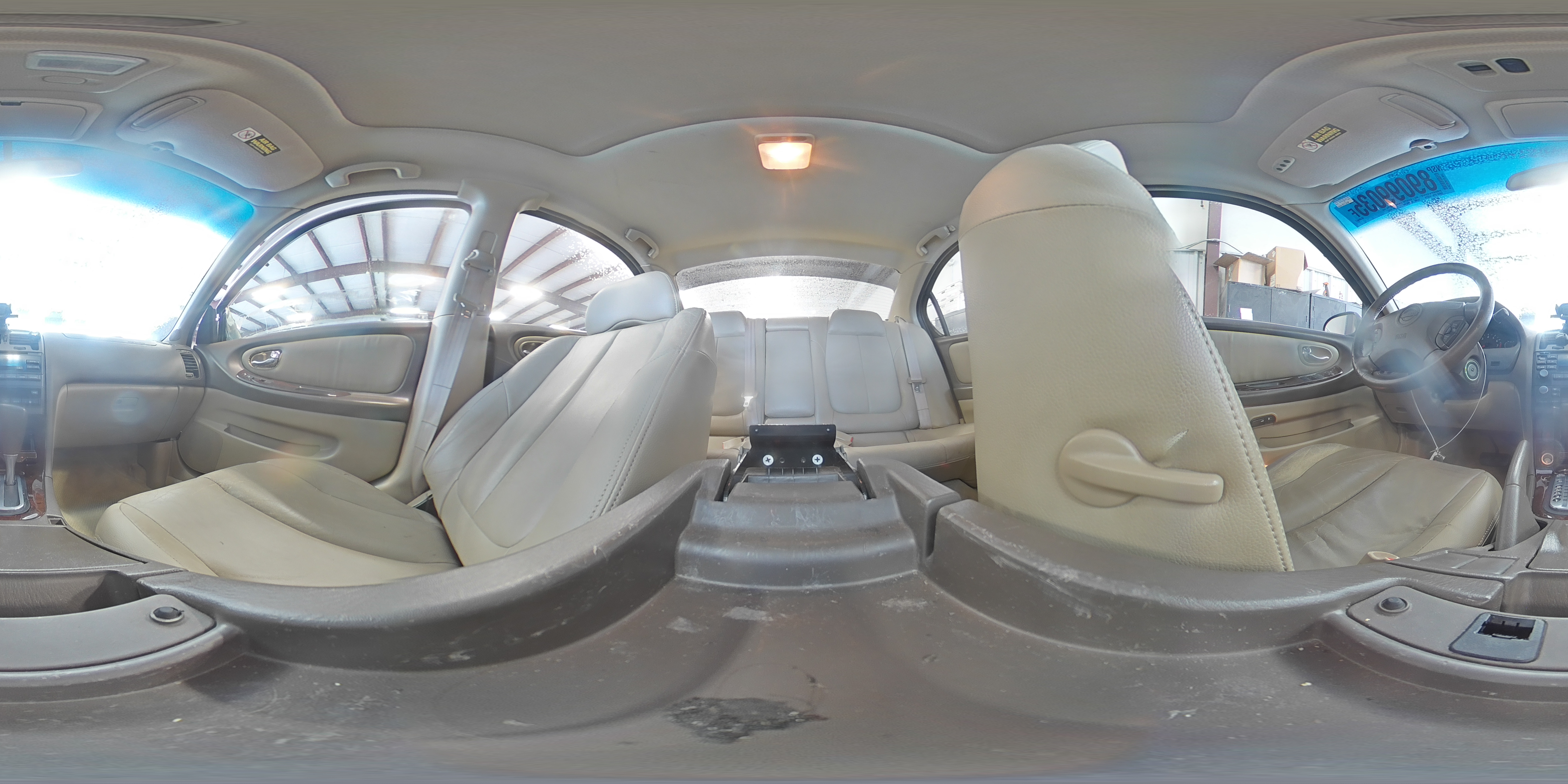 2001 Nissan Maxima - Image 13