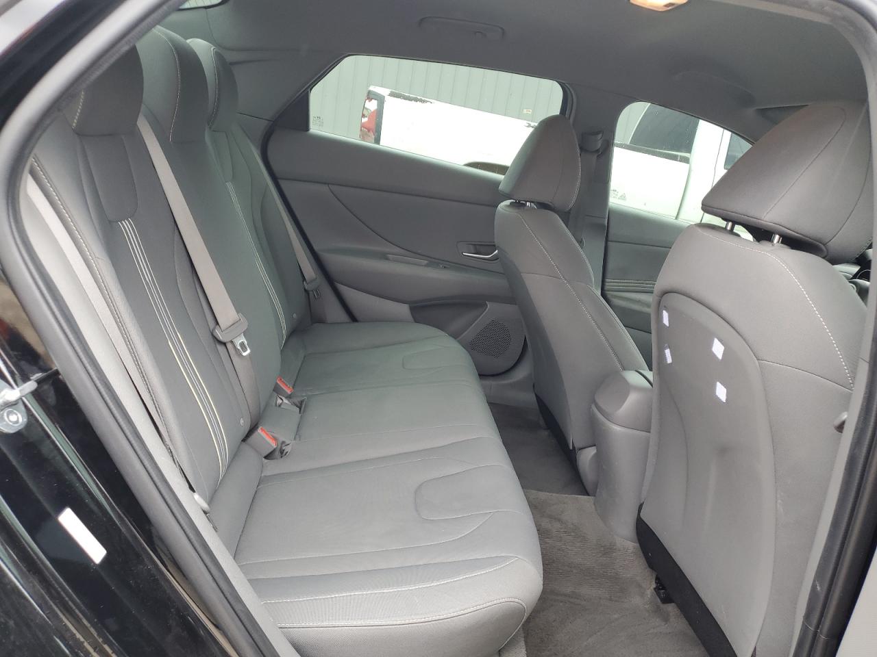2023 Hyundai Elantra - Image 10