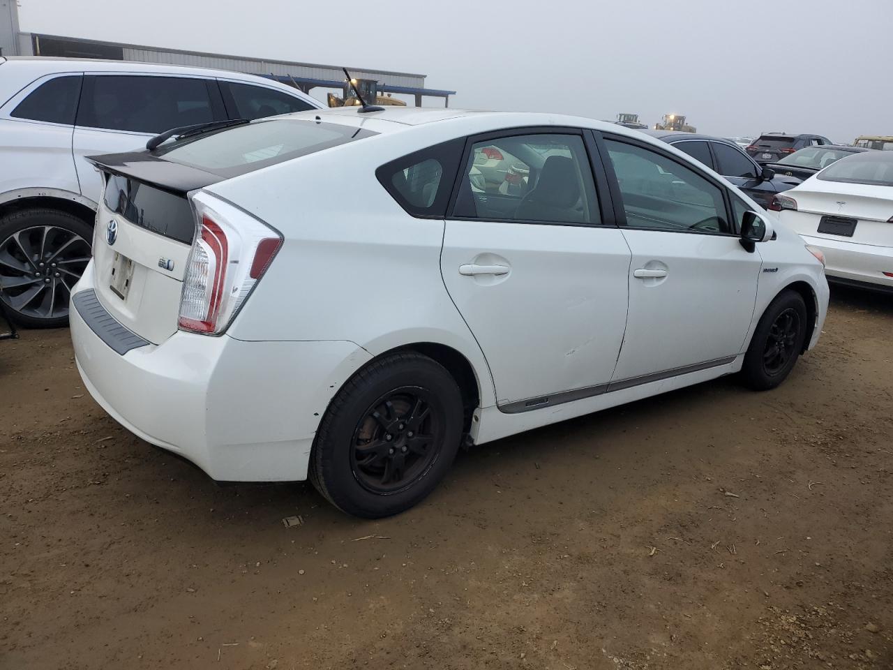 2015 Toyota Prius - Image 3