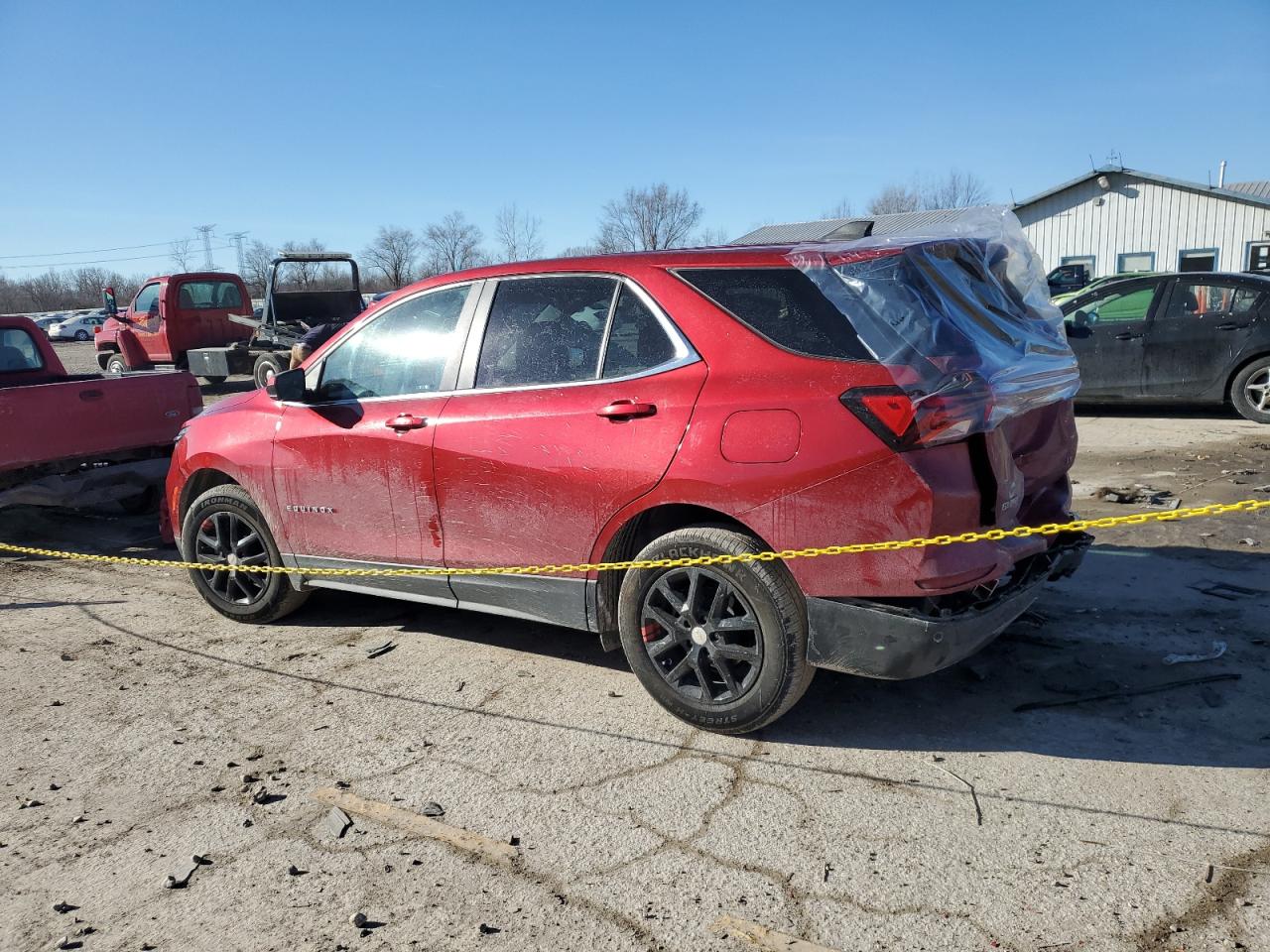 2022 Chevrolet Equinox - Image 2