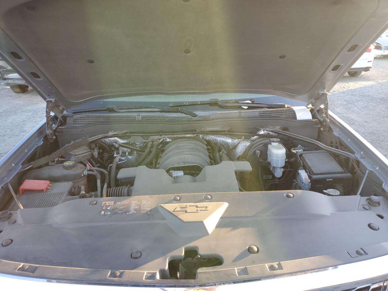 2015 Chevrolet Silverado - Image 11