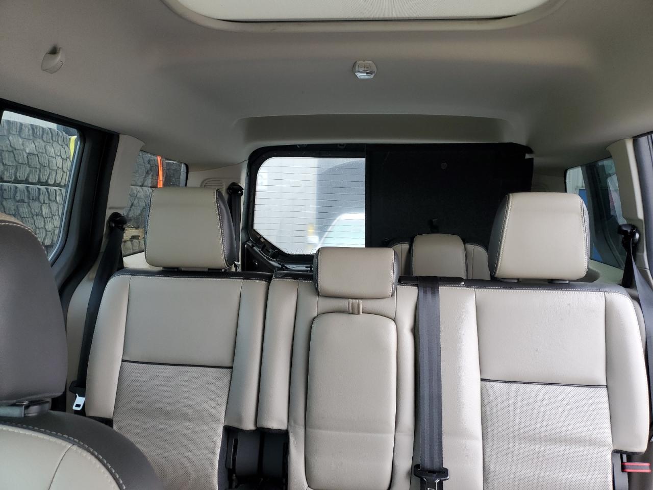2017 Ford Transit - Image 10