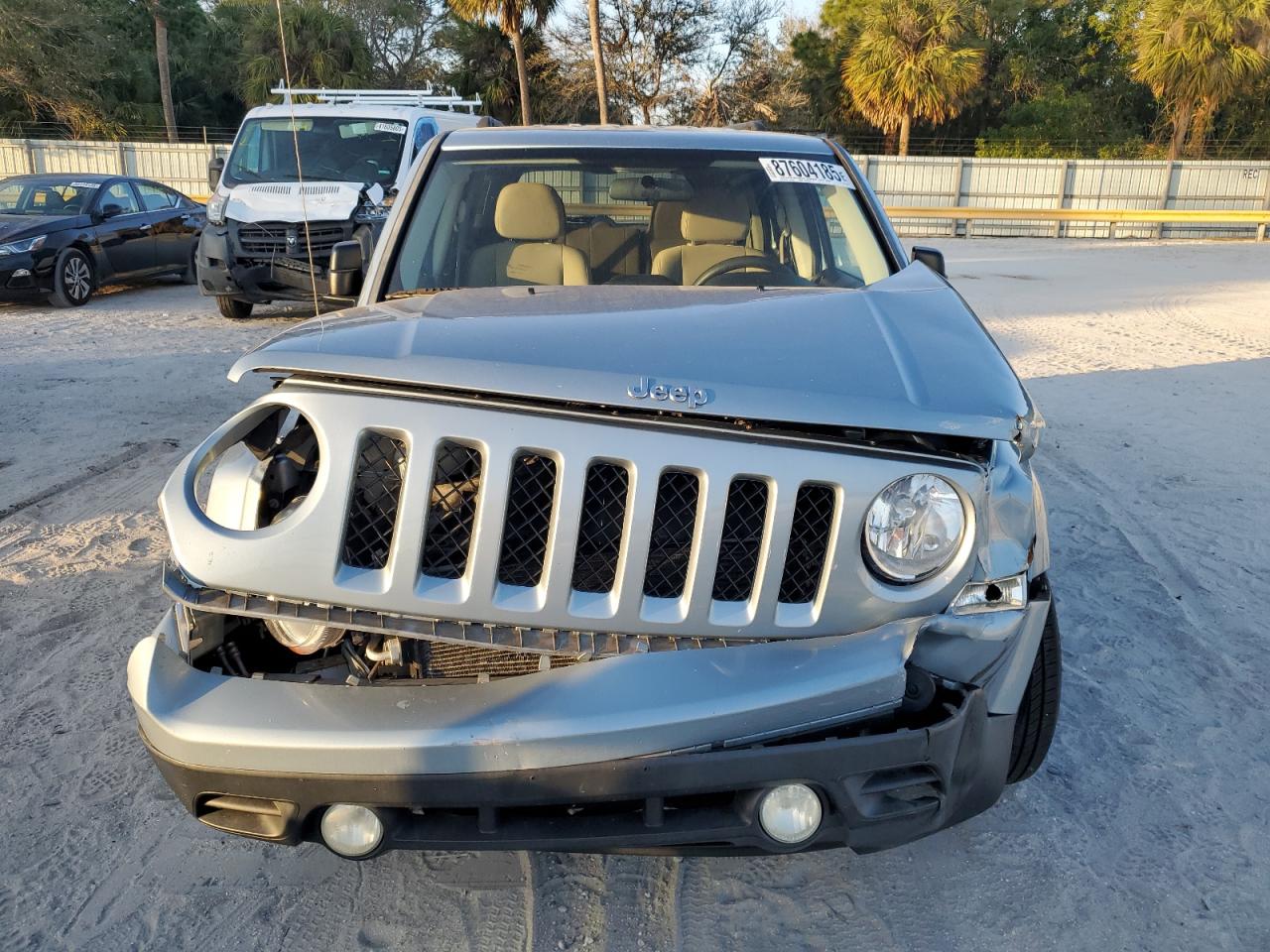 VIN 1C4NJPBB7DD213438 2013 JEEP PATRIOT no.5