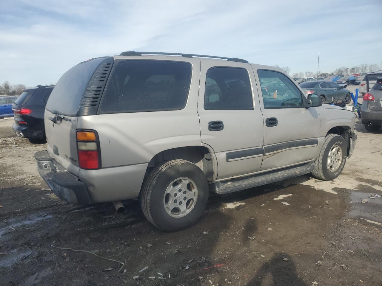 2004 Chevrolet Tahoe - Image 3