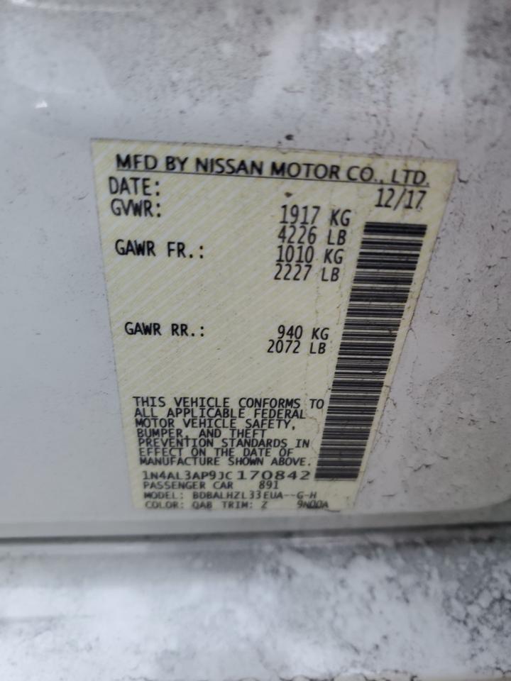 2018 Nissan Altima - Image 12
