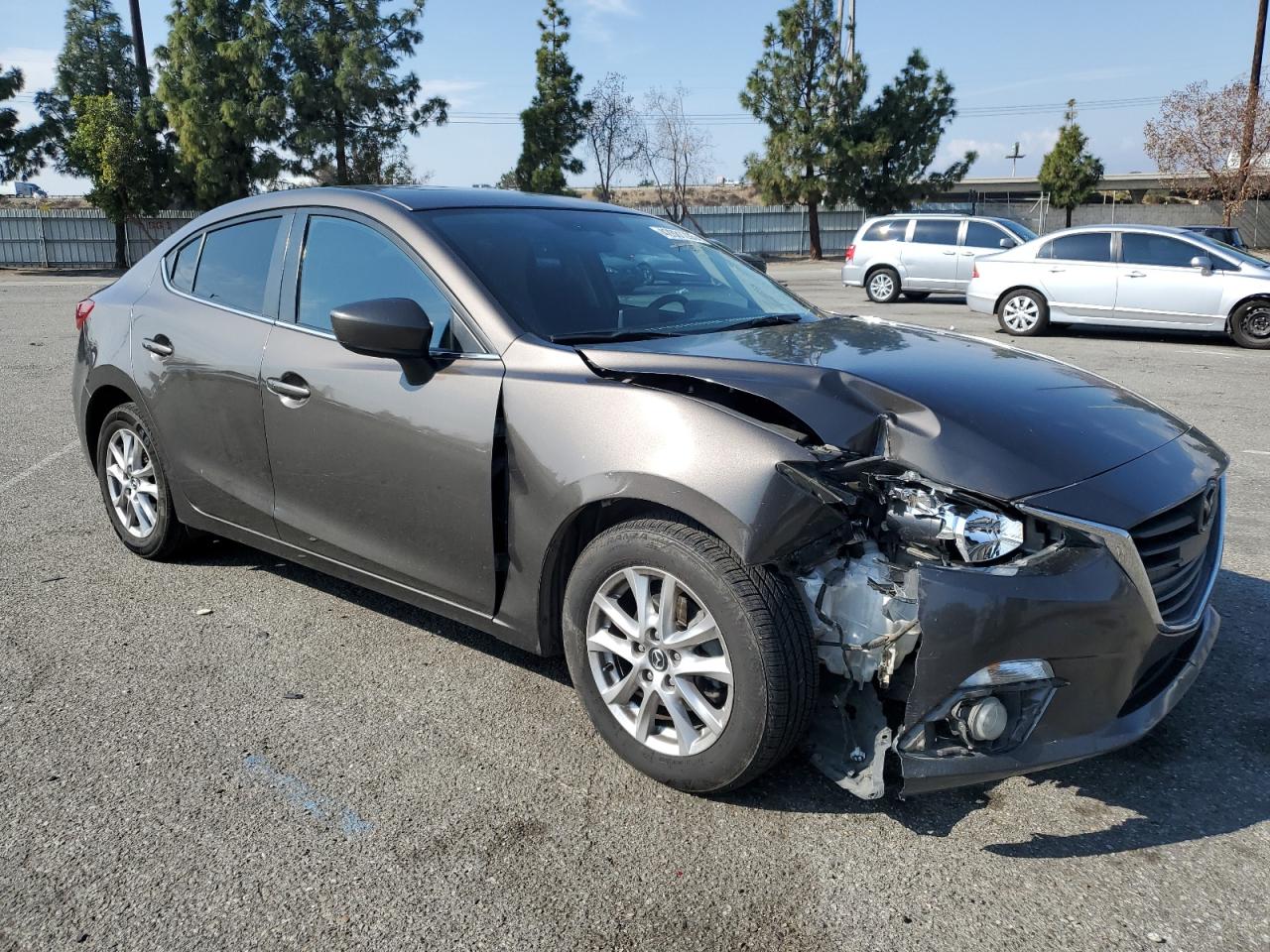 2016 Mazda 3 - Image 4