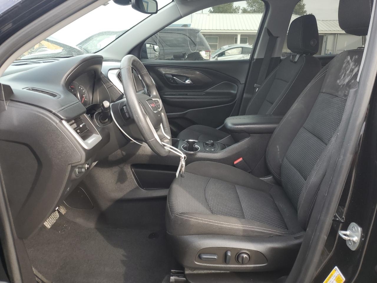 2022 GMC Terrain - Image 7