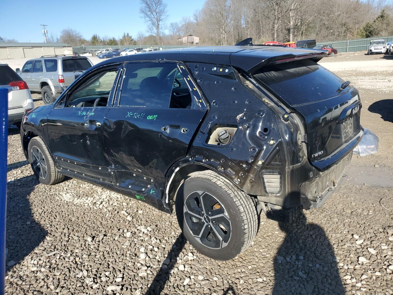 2023 Kia Niro - Image 2