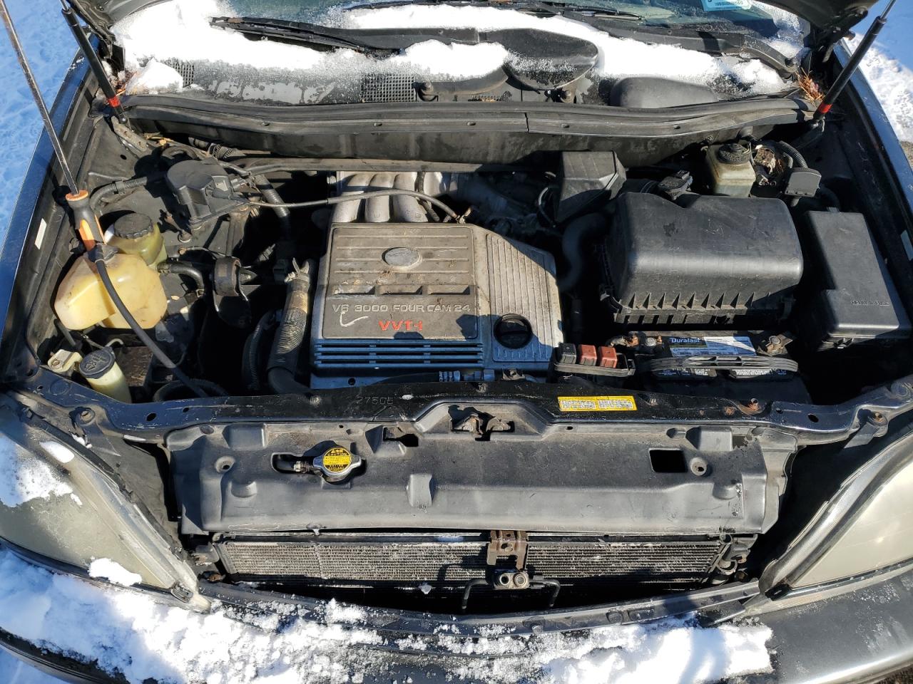 2000 Lexus RX - Image 12